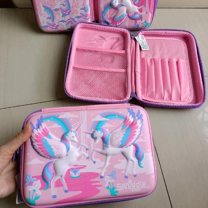 

Tempat Pensil Anak Perempuan / Hardcase