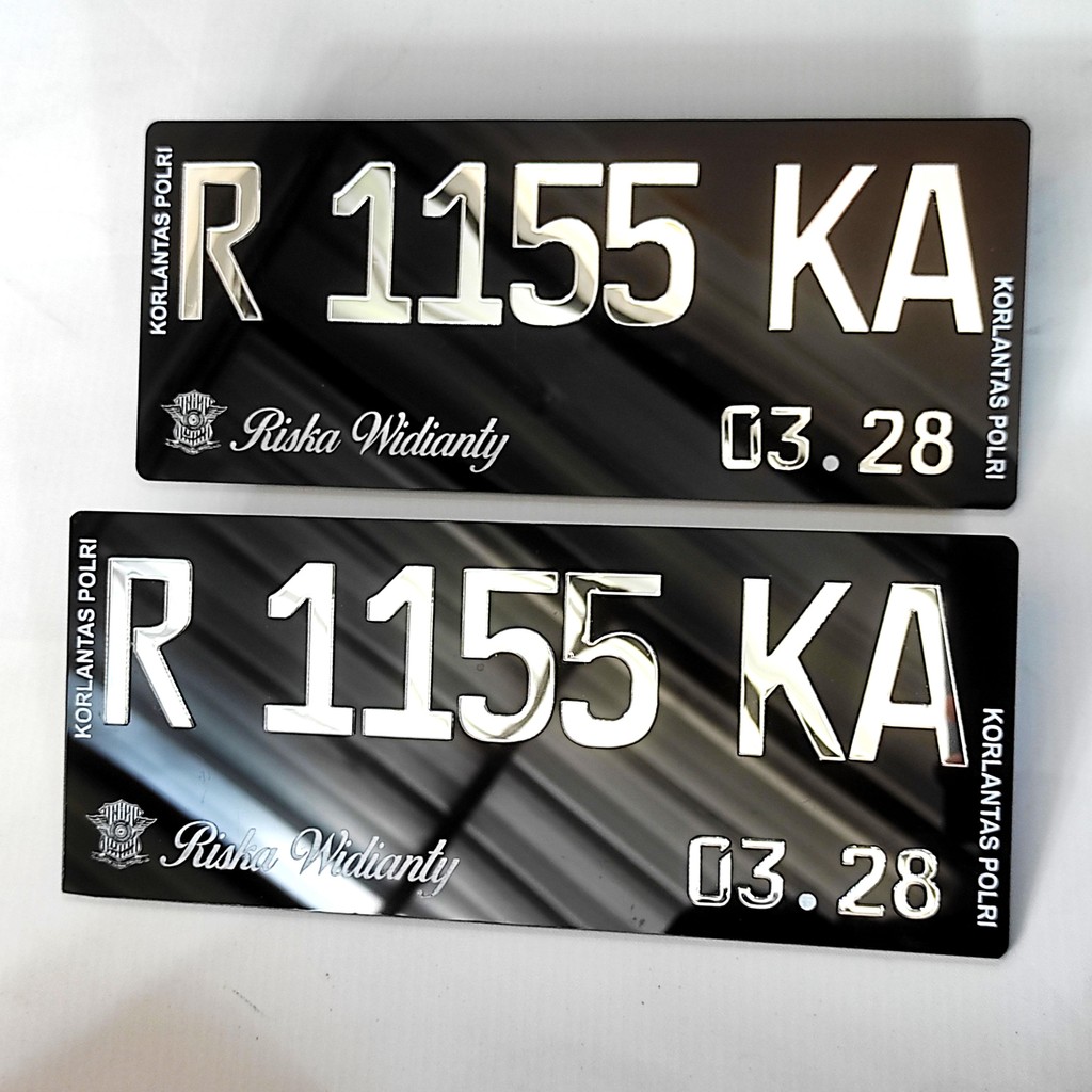 Plat Nomor Hitam Timbul Crome Sepeda Motor Baut