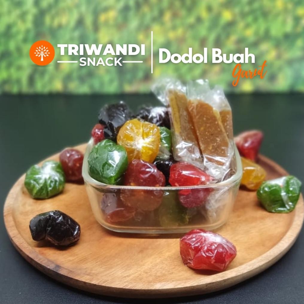

Dodol Buah segar dodol kemasan 1kg TRIWANDI SNACK oleh oleh bandung Nugi