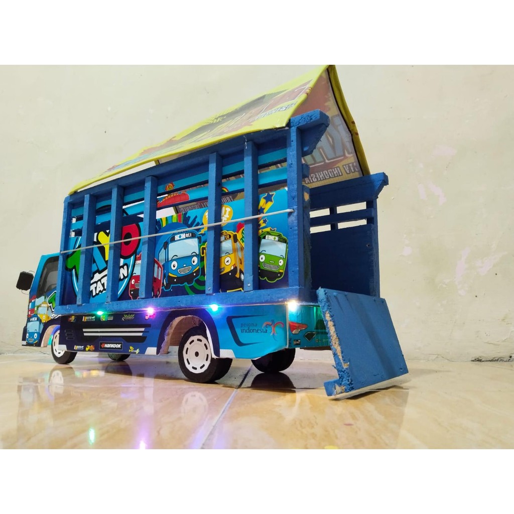 Truk oleng Kayu Jumbo P 60 cm  full variasi lmpu dan terpal