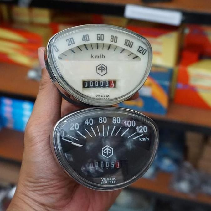 :::::::] Sparepart Vespa Speedometer Vespa Super & Sprint Cream