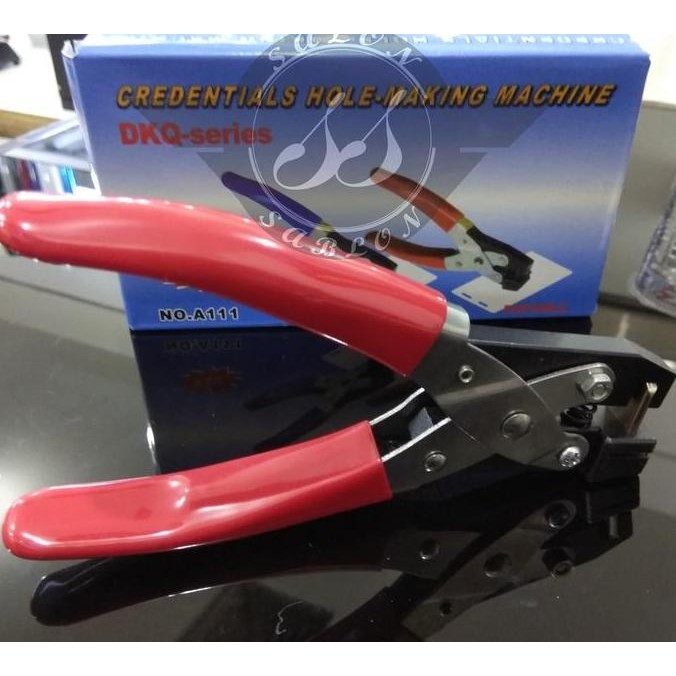 

Alat Pembolong Id Card / Hole Puncher Kartu Nama / Pvc Card Original