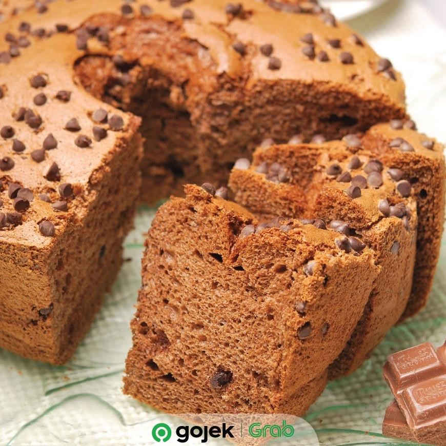 

Promoo!! Chiffon Cake Chocolate Chips-Holland Bakery