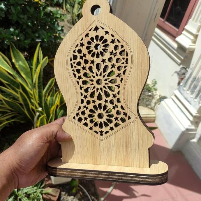 

Sutrah Pembatas Shalat Bahan Kayu Motif Terompah Rasulullah SAW