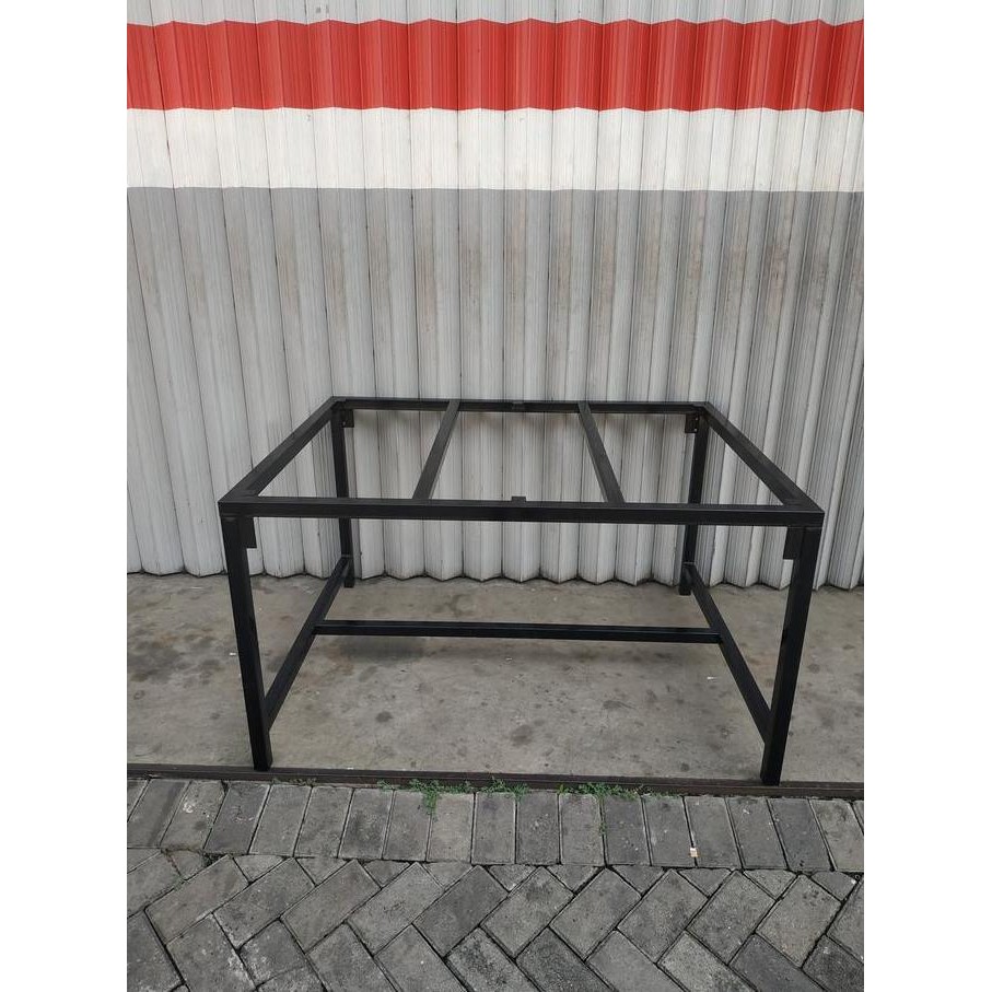 ,,,,,,,] Meja Rangka Besi Konveksi