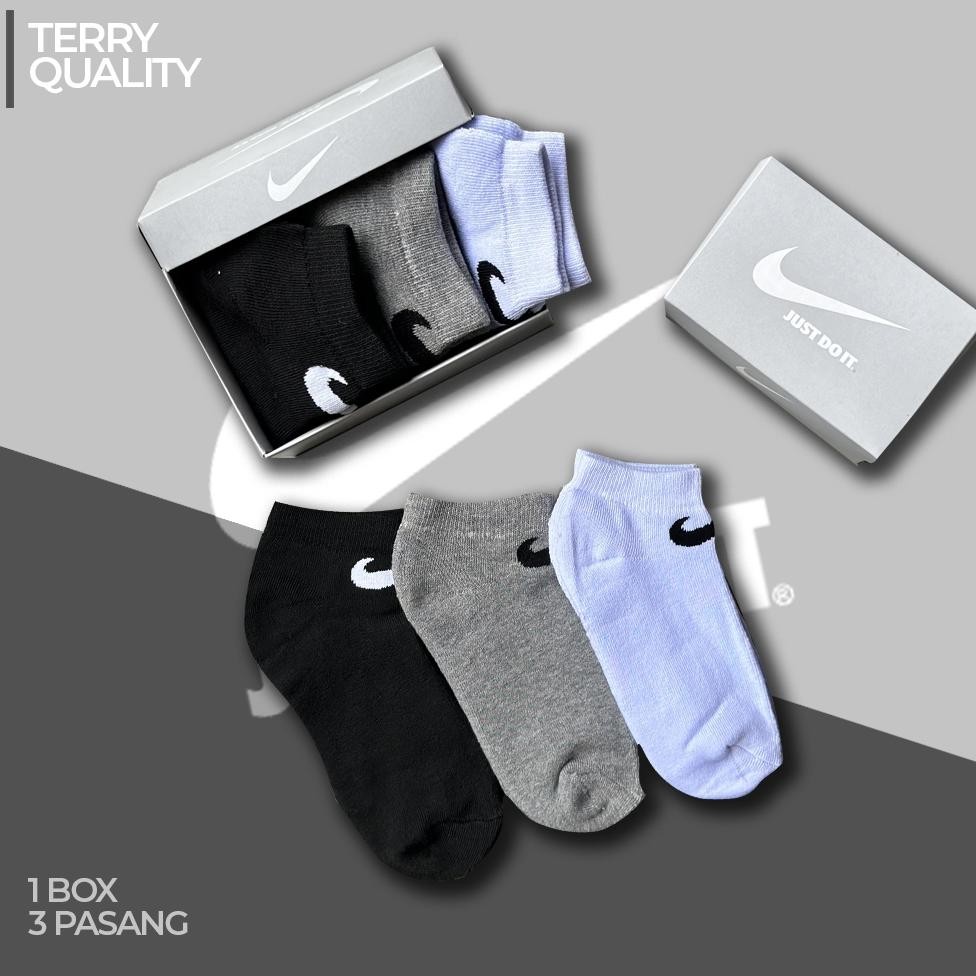 NIKE SOCK/ KAOS KAKI NIKE / NIKE SOCK ORIGINAL INDONESIA BNWB/ KAOS KAKI ANKEL ORIGINAL TERRY QUALIT