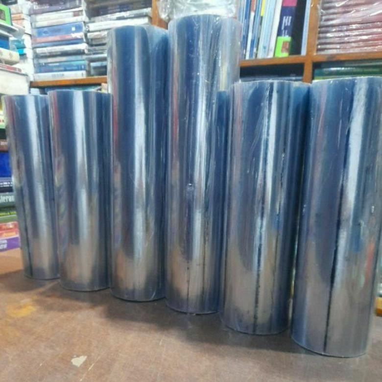 

Sampul Buku Plastik Mika Bening Roll Besar Ukuran 25cm. 27 cm.30 cm.34 cm .40 Panjang 45 meter