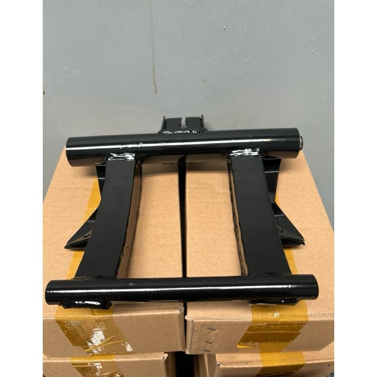 engine mounting custom mundur honda vario 125 dan honda vario 150 Nugi