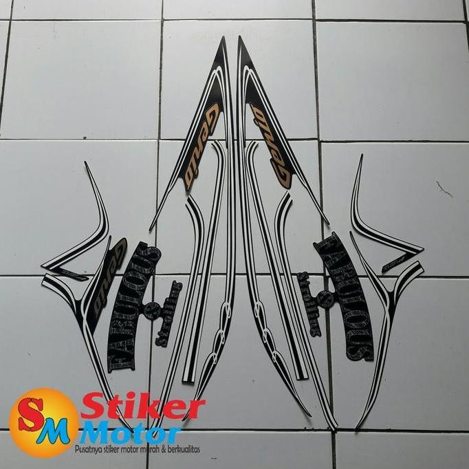 TERLARIS STICKER MOTOR GENIO 110 ISS FABULOUS TAHUN 2019 HITAM