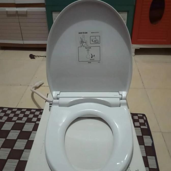 tutup cover closed toilet duduk toto Eco washer soft closing