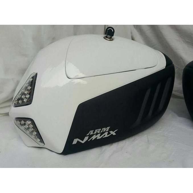 SIDEBOX YAMAHA NMAX