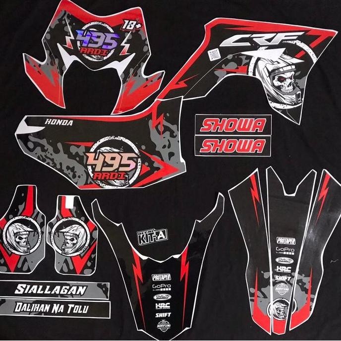 Decal Crf 150l Hitam Merah Tengkorak Cutting Hologram