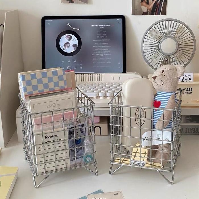 WSS [MILOLI] Rak Penyimpanan Besi Desktop Keranjang Penyimpanan Kapasitas Besar Korean Desk - F0189