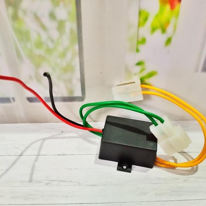TERMURAH - UNIVERSAL RELAY POWER WINDOW UNTUK MENAMBAH POWER KIJANG TIMOR KUDA