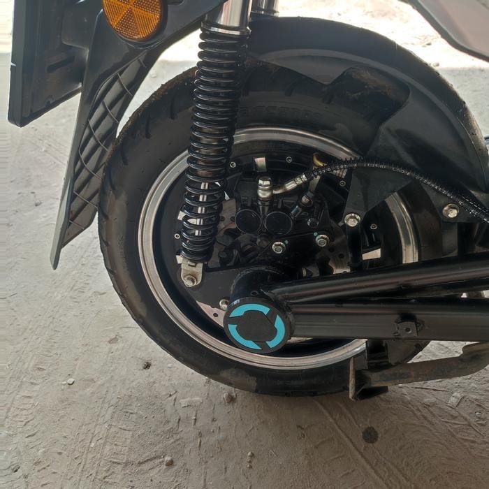 JBM Tutup As roda dual tone Polytron Fox R & Fox S (satu set)