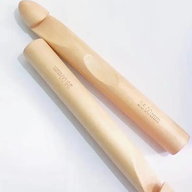 Lady Shop Jarum Rajut Big Size Hakpen Kayu 25Mm