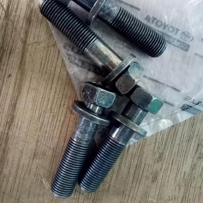 Baut Towing Belakang Landcruiser 80 Vx80 Lc80