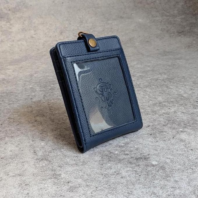 

Il Soleil Embroidered Folded Wallet