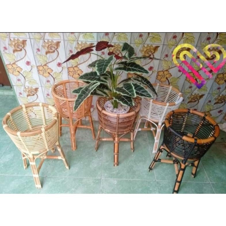 STANDING POT ROTAN/VAS BUNGA ROTAN/POT BUNGA ROTAN AESTHETIC Nugi