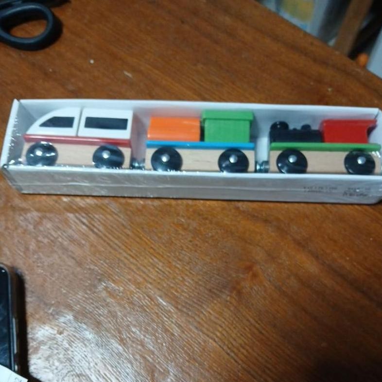 U-45 Ikea Lillabo Mainan Kereta Api Gerbong Lokomotif 3Pc Train Toys With Magnet