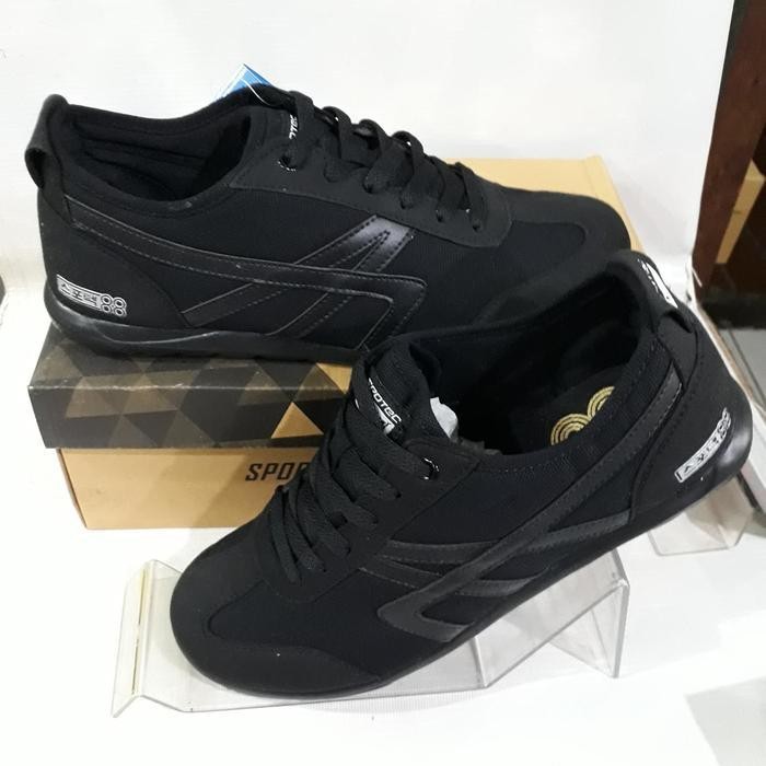 sepatu sekolah hitam polos SPOTEC spitter original Berkualitas