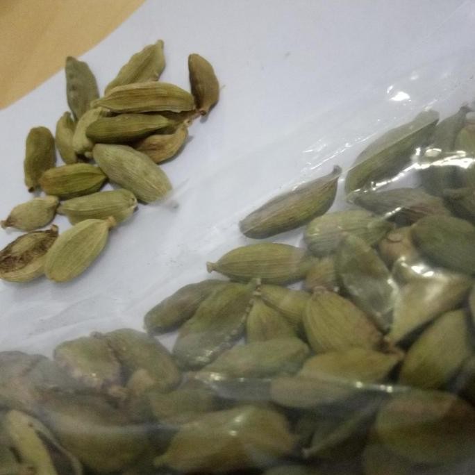

Diskon! Kapulaga Hijau India 250Gr | Cardamom India / Kapol Ilaichi Premium