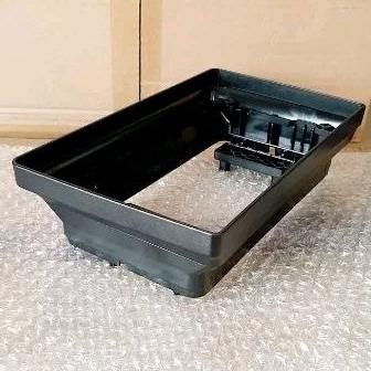 List frame headunit android mobil calya /sigra  9 inch Nugi