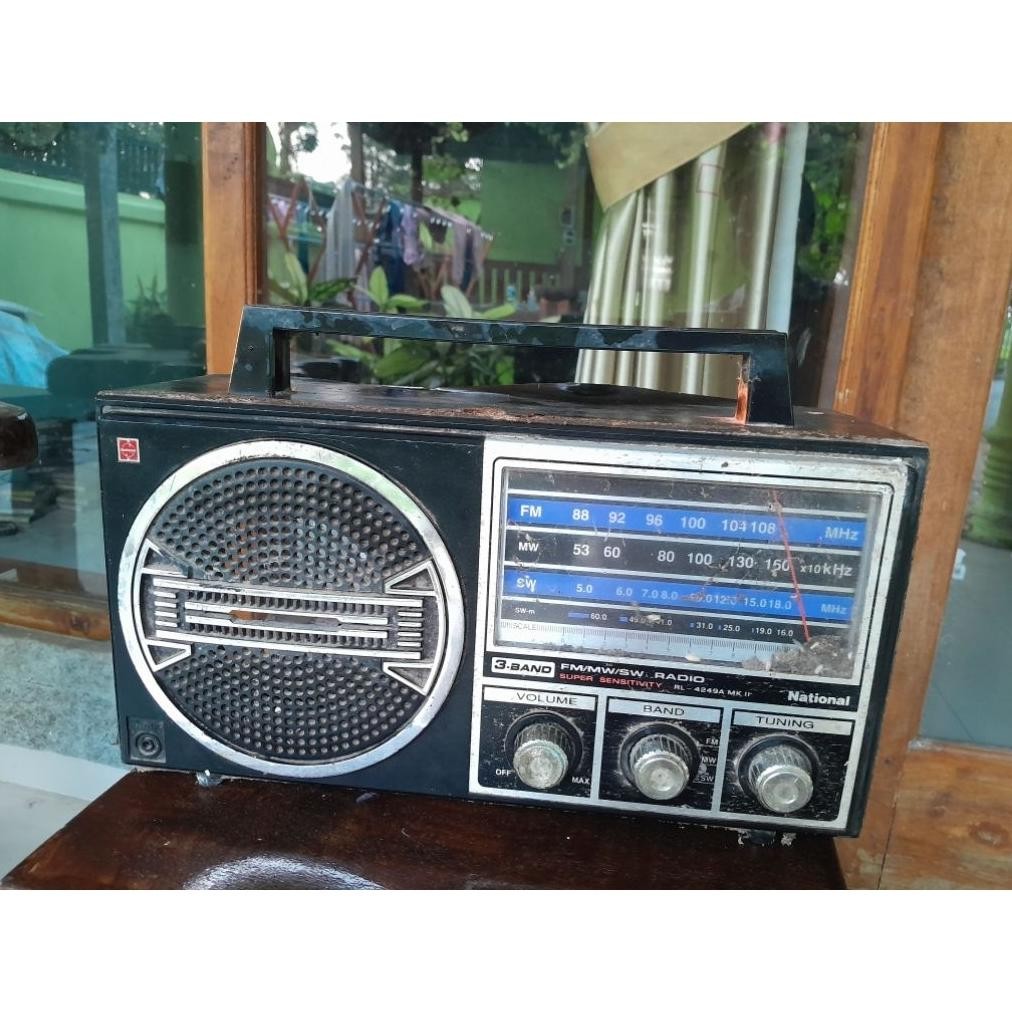 RAKSA radio jadul national lawas bekas off mati