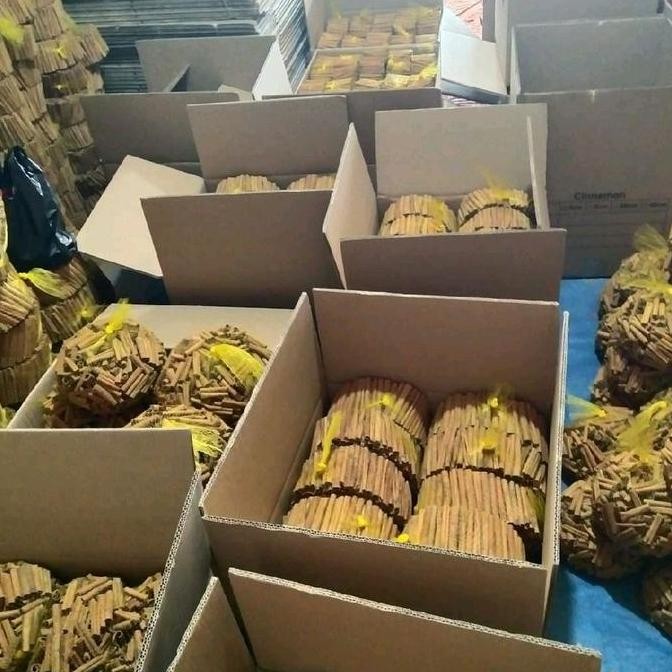 

Diskon! Kayu Manis Batang Cutting 500Gr | Kulit Manis Kerinci Asli Rempah Herbal