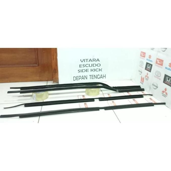 (Allthebest) PELIPIT PINTU KACA MOBIL VITARA ,ESCUDO ,SIDEKICK,JLXSIDEKICK BIASAKAN