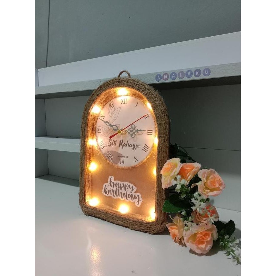 Jam custom analog/jam custom foto/jam lucu/jam unik/hiasan dinding amalaku id Lampu KS