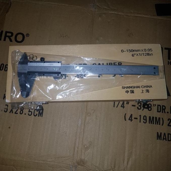 

Tricle Brand Sigmat / Vernier Caliper / Jangka Sorong 6" (0.05Mm) T