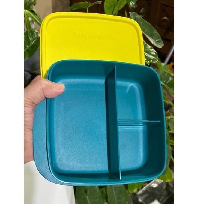 Tempat makan sekat Tupperware Lolly Tup pc