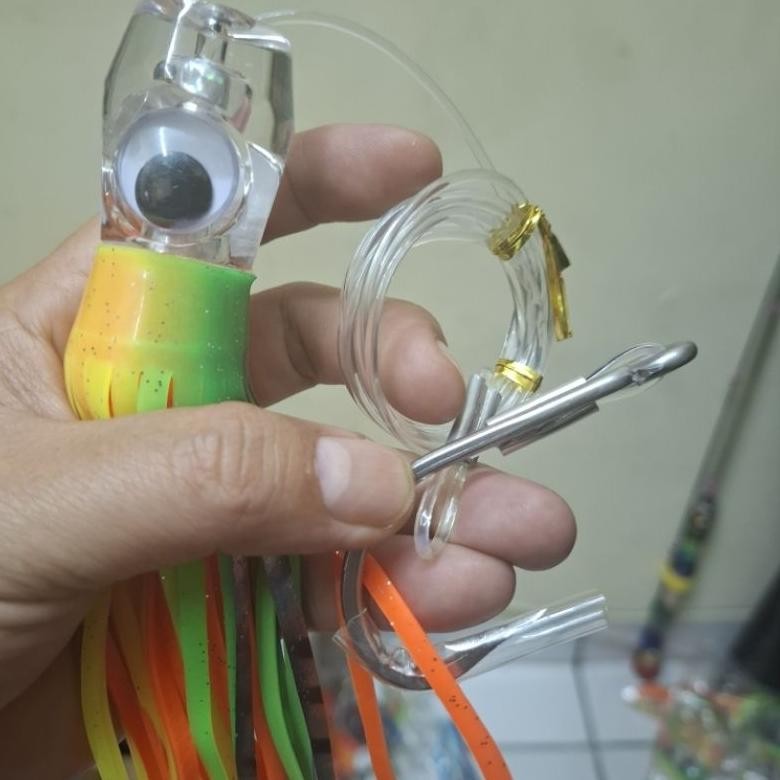 Terlaris Umpan Trolling Tuna 100 Gram 22 Cm Resin + Silikon