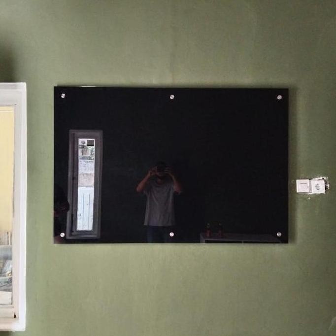 

Glassboard Hitam 60X90 Cm Tempel Dinding