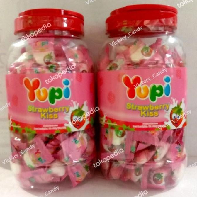 

(Allthebest) YUPI Strawberry Kiss Toples 300gr