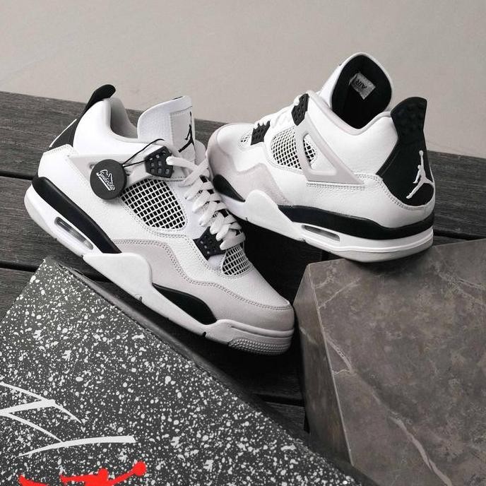 Murah Air Jordan 4 Military Black (100% Authentic)