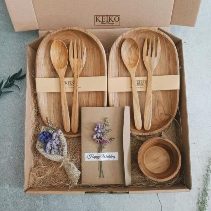 

Ready Ringga Hampers Premium Gift Box Eksklusif