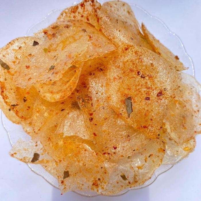 

CCF Keripik Kaca Rasa Pedas Daun Jeruk Azma Snacks Food Singkong Kripca