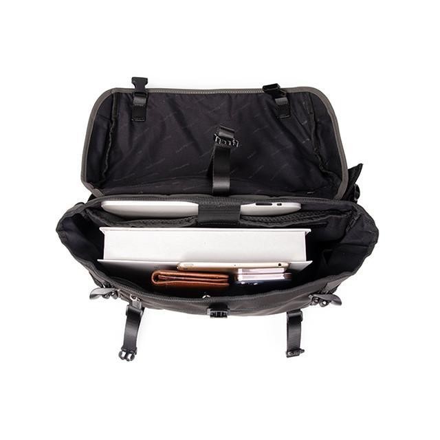 UT Hush Puppies Tas Pria Porter Messenger Bag Grey