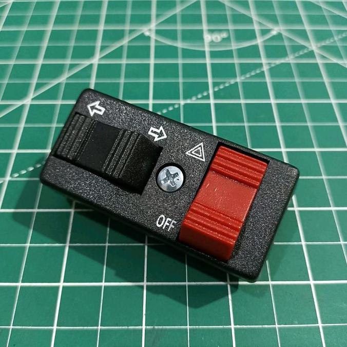 Saklar Sen Vespa Nyala 4 Hazard Vespa Excel PX Exclusive