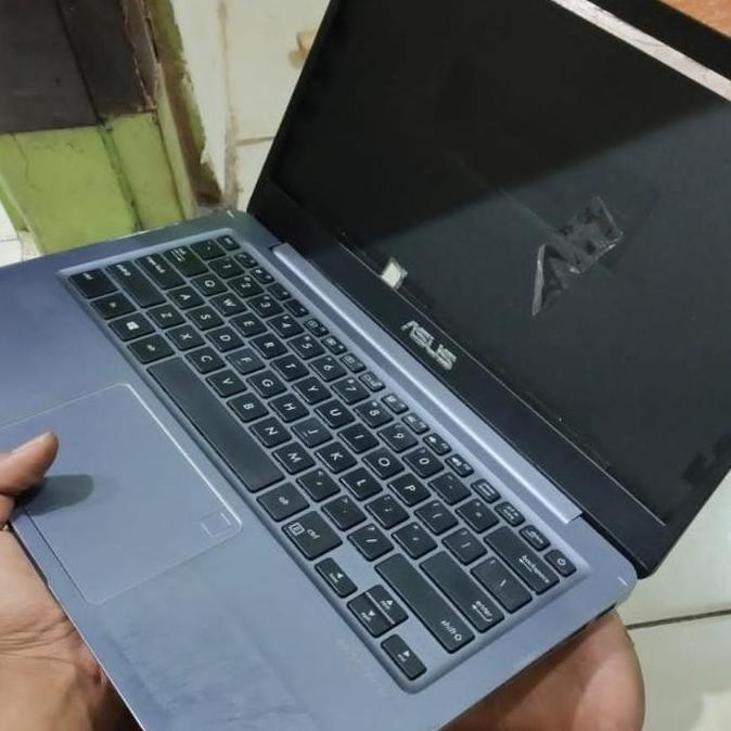 Casing Asus Vivobook S14 A411U X441U Series. Part Ori Palmrest Topcase Co