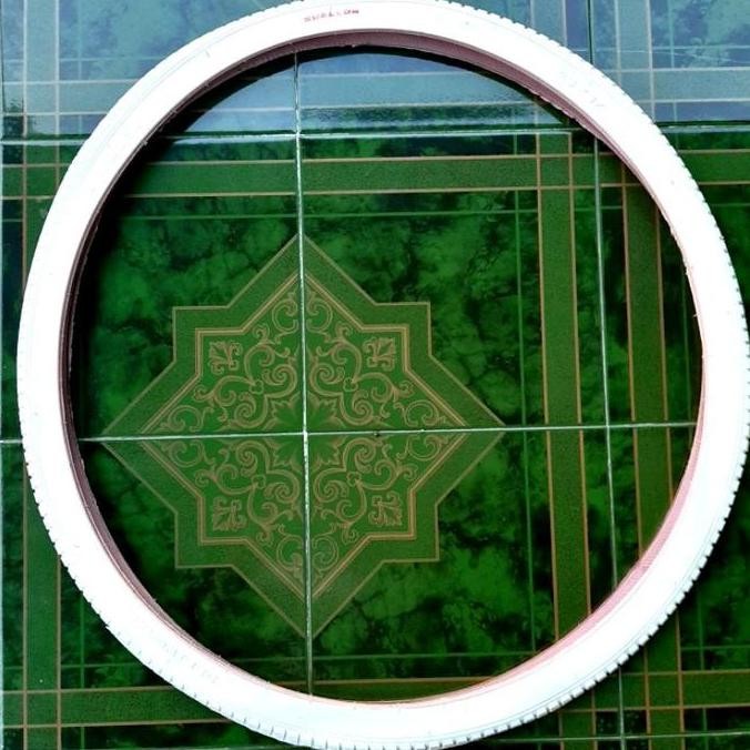 BAN LUAR SEPEDA 28 x 1 1/2 28x1 1/2 PUTIH SWALLOW ONTEL ONTHEL JAWA JOWO KEBO UNTO