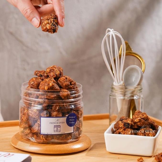 

Oatmeal Raisin Cookies - Kue Kering Sehat dan Lezat Stok Terbatas