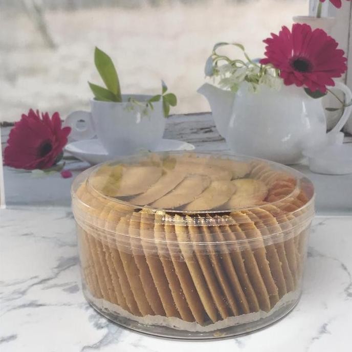 

Kue Lidah Kucing 500gr - Kue Imlek Lebaran Cat's Tongue Cookie Stok Terbatas