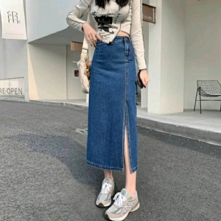 ROK JEANS 7/8//ROK JEANS WANITA//ROK JEANS 7/9//ROK JEANS BELAH SAMPING//ROK JEANS POLOS//ROK JEANS/