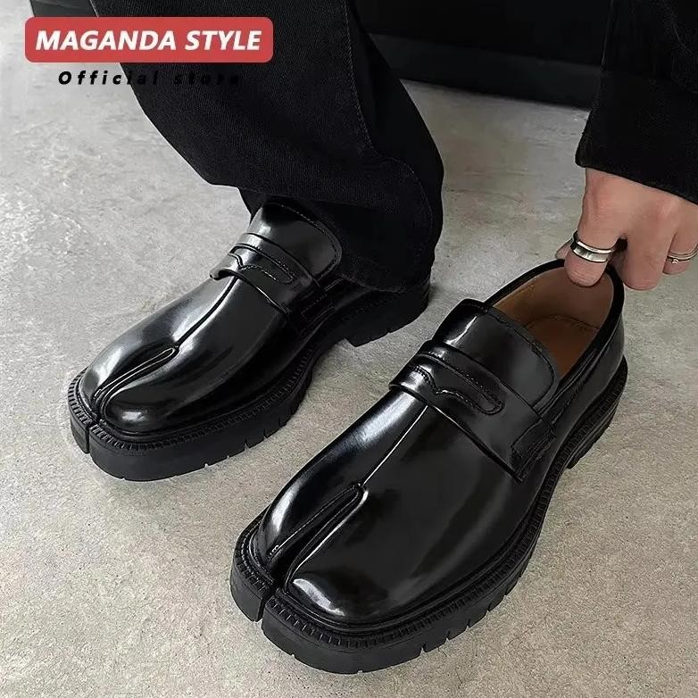 Maganda Tabi Shoes Loafer For Men And Women Split Toe Thick Sole Casual Leather Shoes