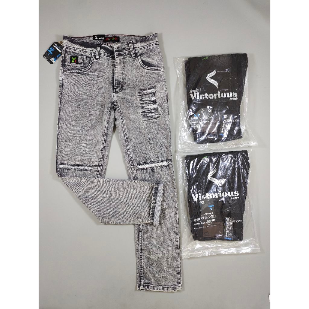 VICTORIOUS Celana Jeans Pria Sobek Starborne Snow Abu , Celana Jeans Slimfit Pria