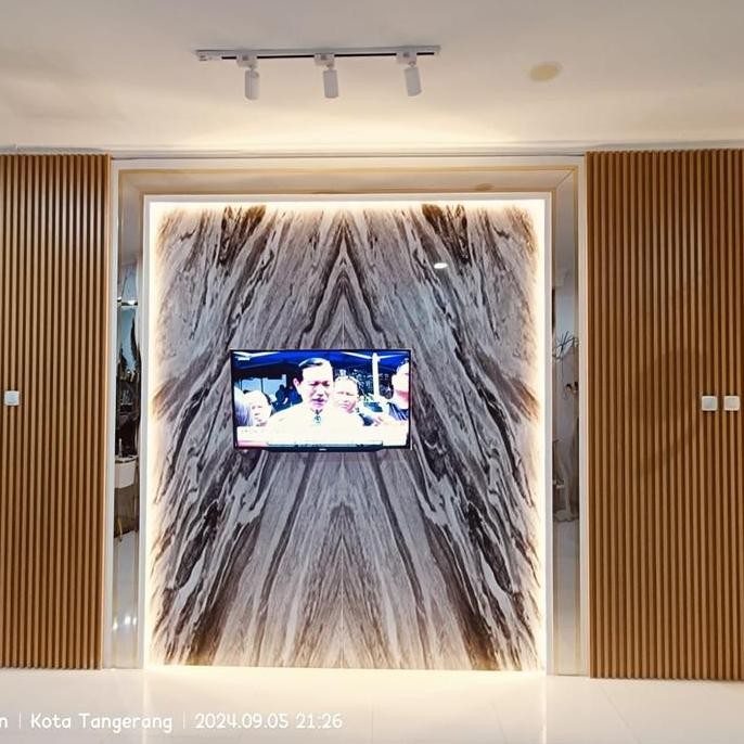 Backdrop TV wpc marmer dan pvc