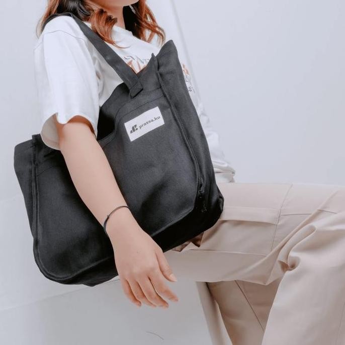 Murah Prassa.Ku | Riku Bag Zipper | Oversized Totebag Pria Wanita Aesthetic